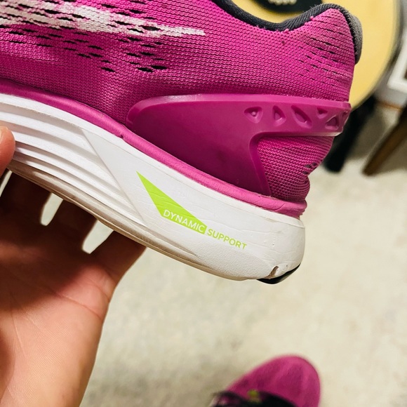 Used Women Size 7.5 Nike Luanrglide+5 Running Sneakers In Pink With White Swoops - Picture 9 of 12